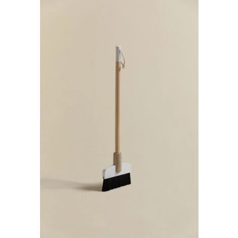 SKLUM Scopa In Legno E Paletta Edin Kids Legno Naturale 4 SKLUM Scopa In Legno E Paletta Edin Kids Legno Naturale - immagine 4