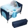 DREAMADE Culla Dondola Per Bambini 0-36 Mesi, Carico 15kg, Con Materasso, Fasciatoio, Zanzariera, Giocattoli Appesi, Cestello, Ruota Con Freno, 120x60x76 Cm, Blu