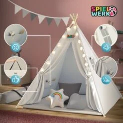 Spielwerk Tenda Da Gioco Per Bambini Teepee 120x120x160cm Incl. Catena Luci A LED Materassino Morbido Da 2,5cm 3 Cuscini In Varie Forme Cotone & Legno Con Custodia Per Trasporto Bianco 8 Spielwerk Tenda Da Gioco Per Bambini Teepee 120x120x160cm Incl. Catena Luci A LED Materassino Morbido Da 2,5cm 3 Cuscini In Varie Forme Cotone & Legno Con Custodia Per Trasporto Bianco -Armonia Casa 79019615 4