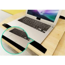 Tavolo Scrivania Porta Pc Computer Regolabile Tavolino Letto Divano Con Ruote 7 Tavolo Scrivania Porta Pc Computer Regolabile Tavolino Letto Divano Con Ruote -Armonia Casa 96283768 3